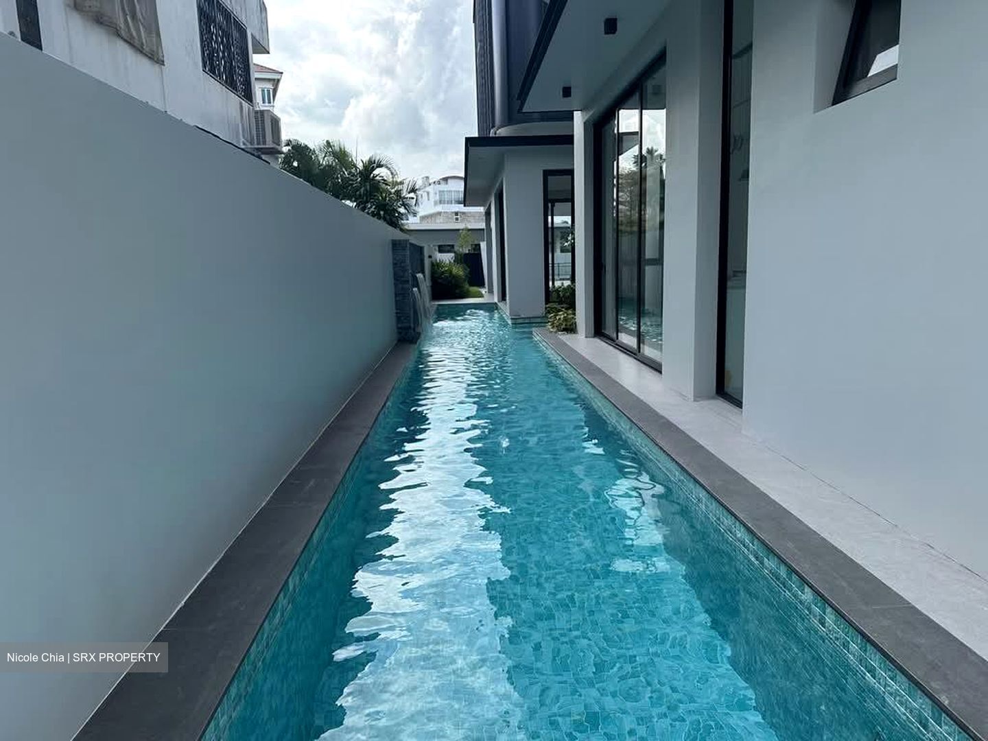 Parry Avenue (D19), Semi-Detached #579581391